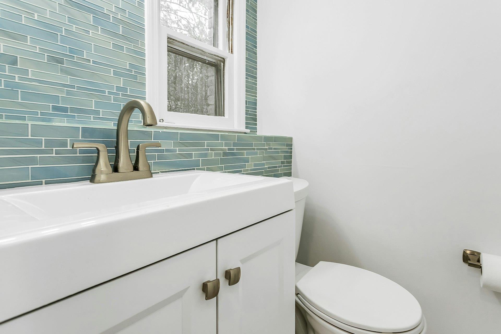 444 1st Avenue, Massapequa Park, New York image 21