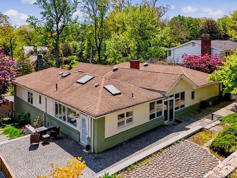 Tiny photo for 151 Devon Road, Bronxville, NY 10708 (MLS # 993836)