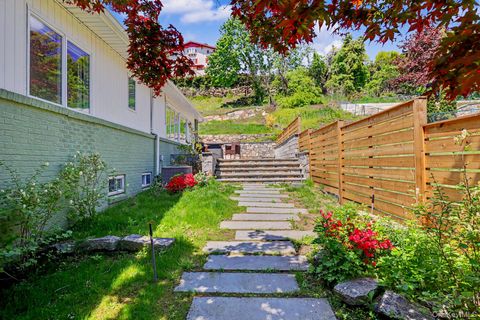 Tiny photo for 151 Devon Road, Bronxville, NY 10708 (MLS # 993836)