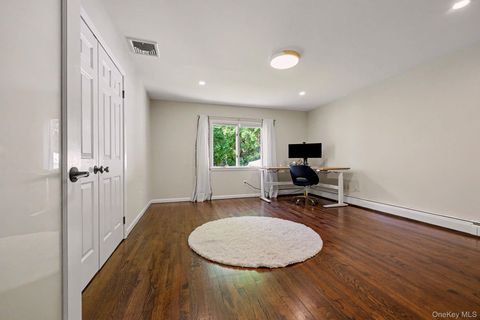 Tiny photo for 151 Devon Road, Bronxville, NY 10708 (MLS # 993836)
