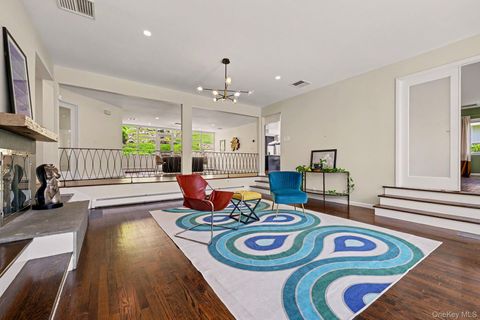 Tiny photo for 151 Devon Road, Bronxville, NY 10708 (MLS # 993836)