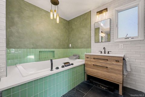 Tiny photo for 151 Devon Road, Bronxville, NY 10708 (MLS # 993836)