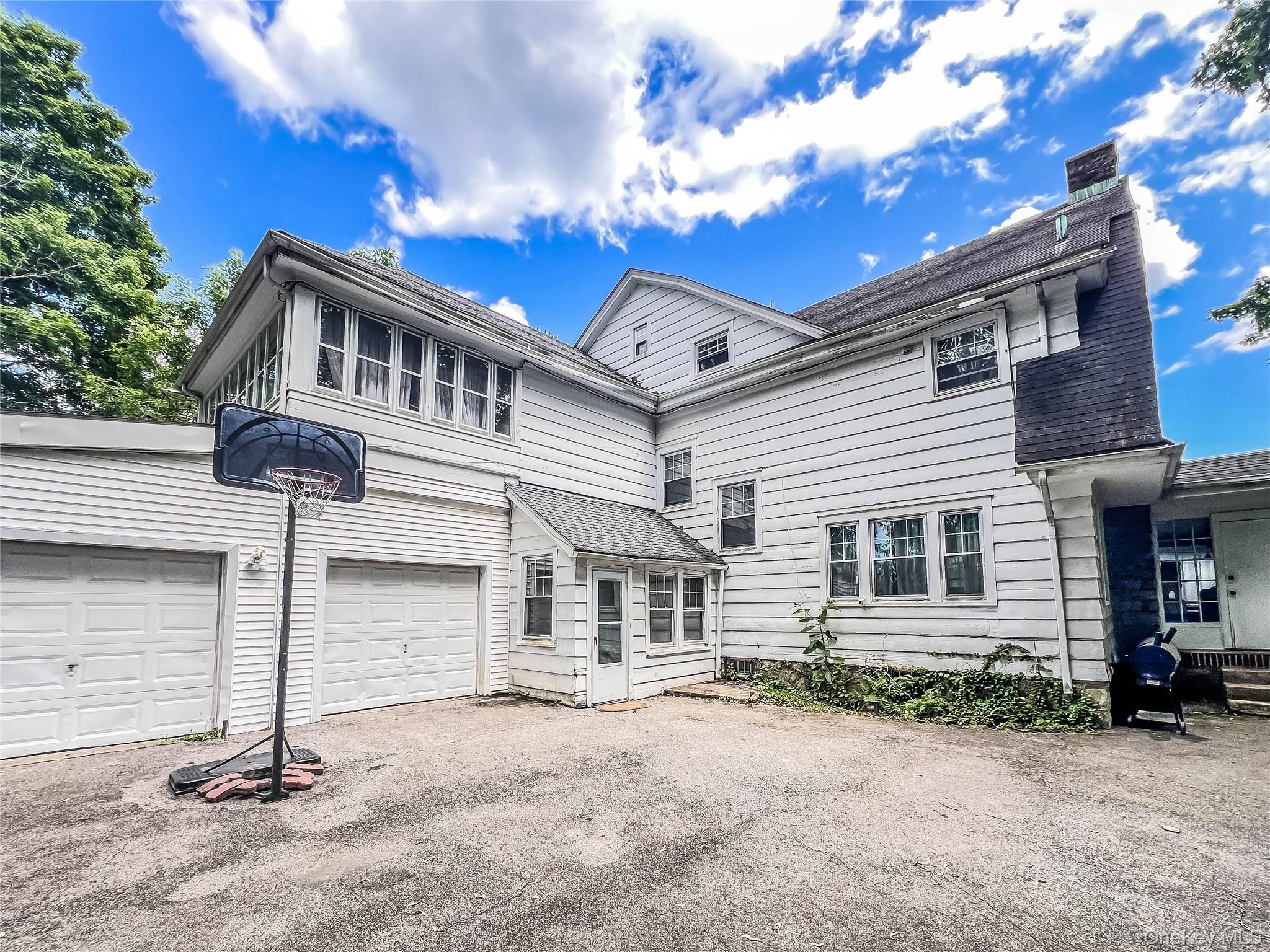 54 Broadview Avenue