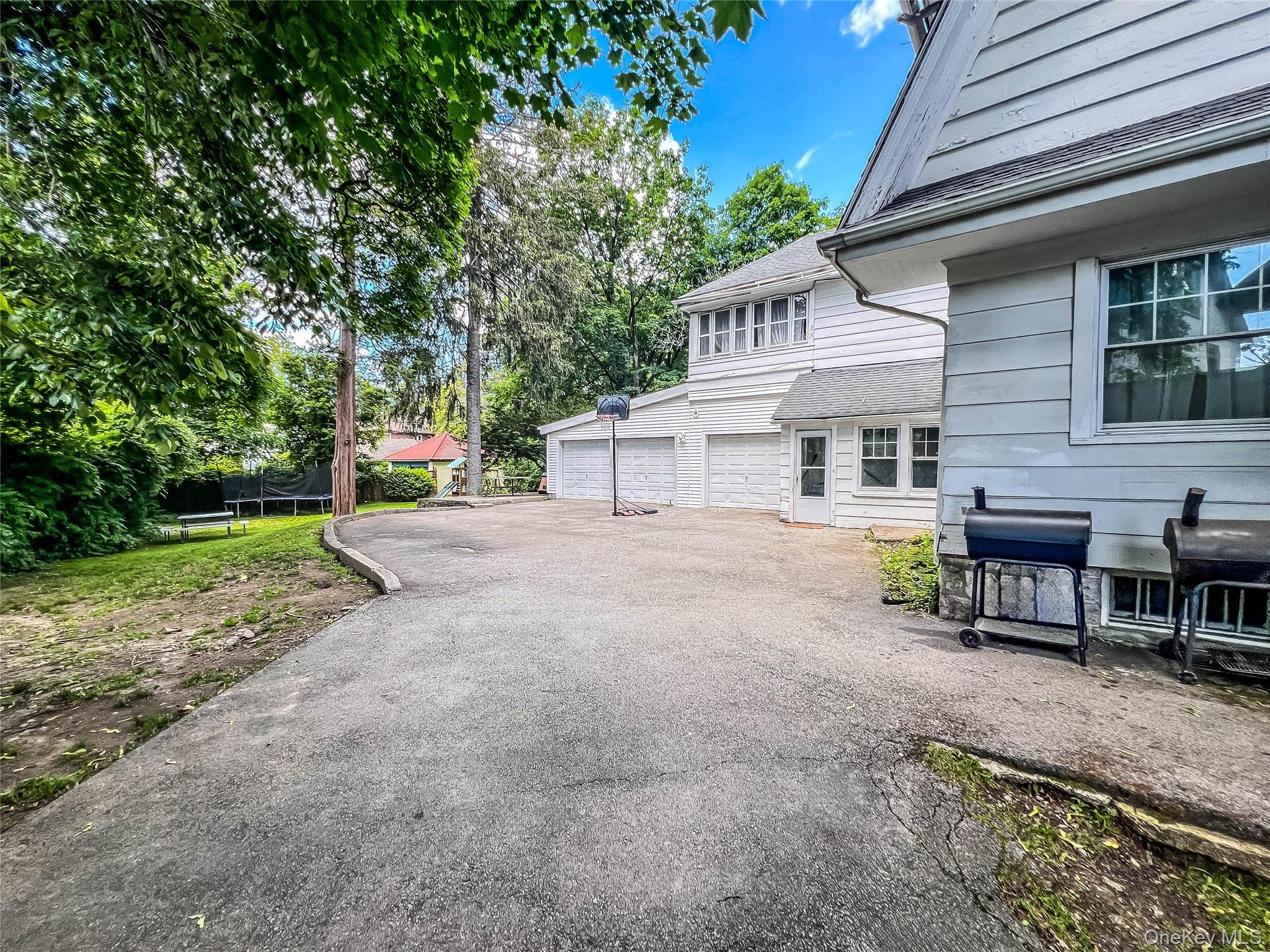 54 Broadview Avenue