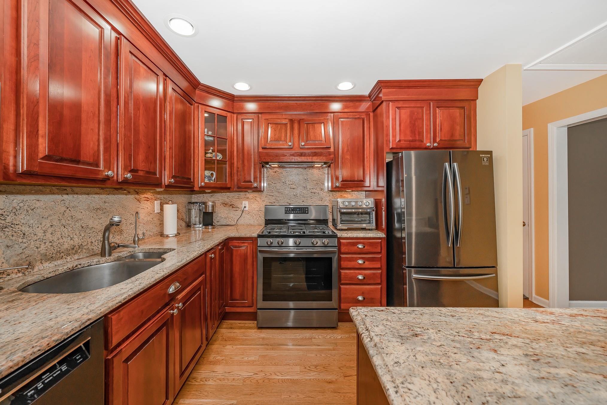 3609 Woodward Avenue, Seaford, New York image 16