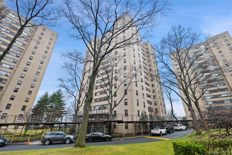 Homes For Sale - 1 Fordham Hill Oval Oval #4D<br/> Bronx, NY 10468
