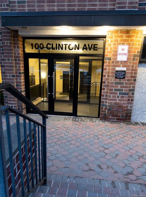 Homes For Sale - 100 Clinton Avenue #2E<br/> Mineola, NY 11504