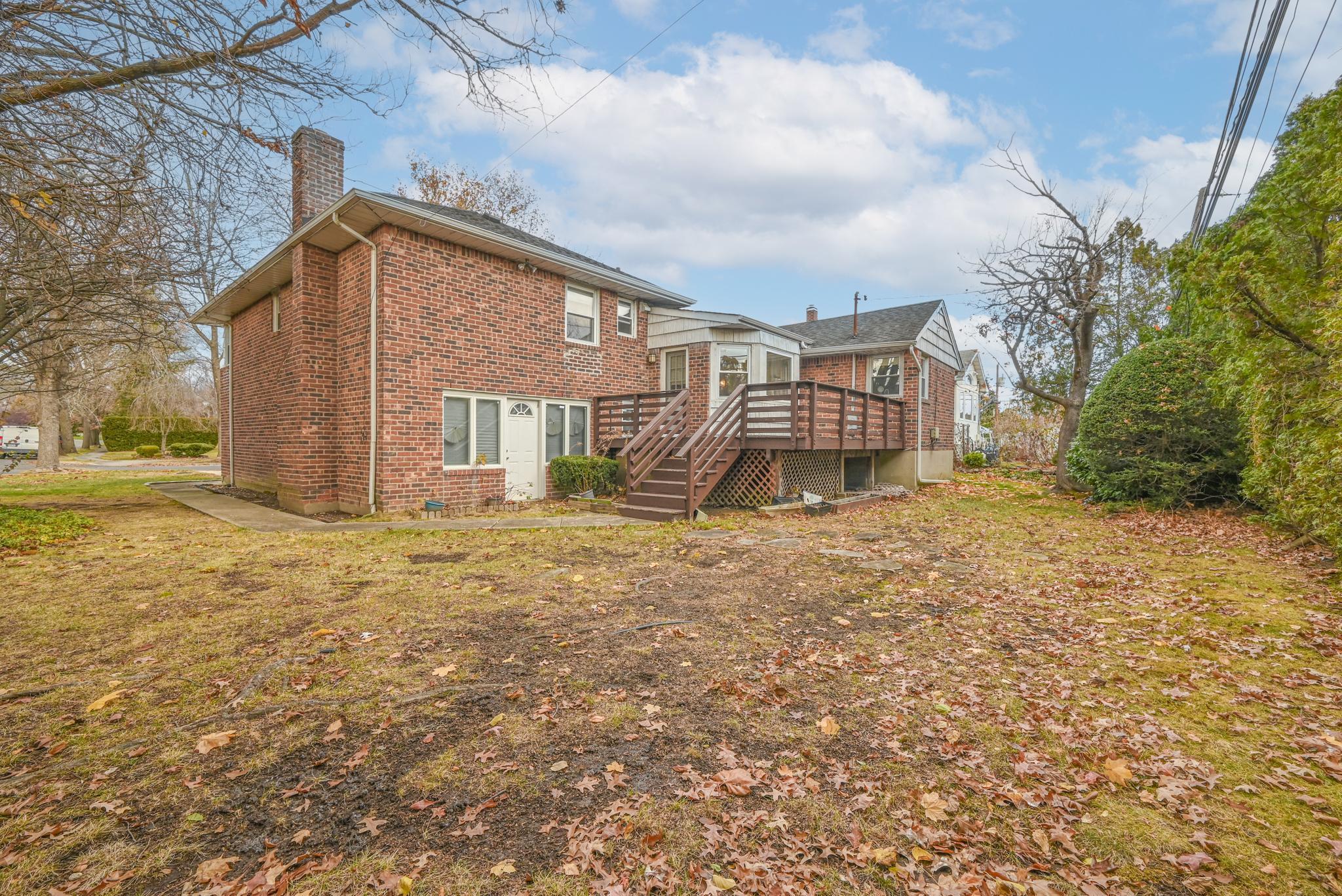 216 Birch Drive, New Hyde Park, New York image 28