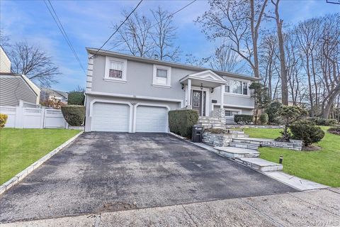 93 Searingtown Road Albertson NY 11507