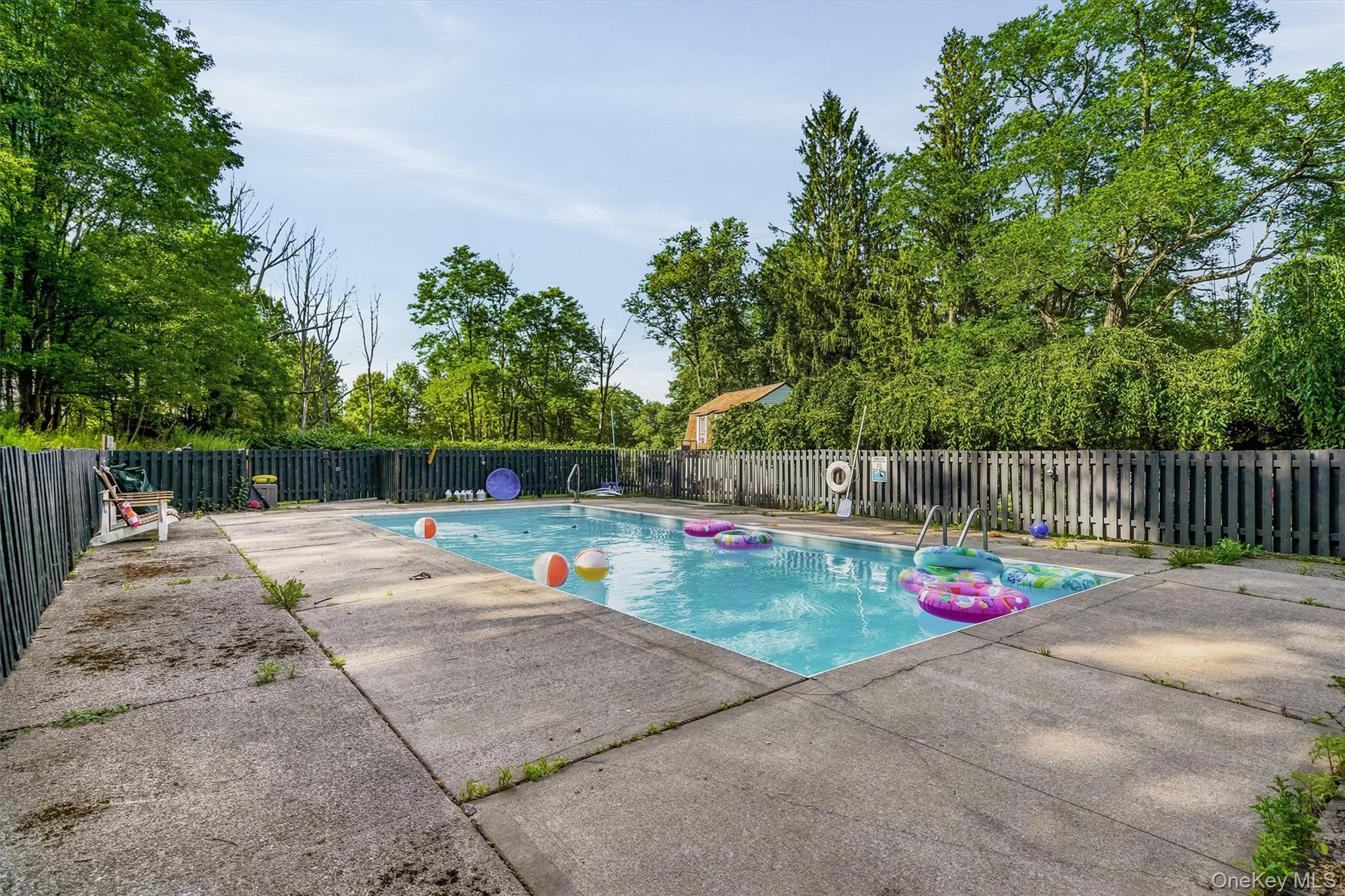 412 Old Monticello Road