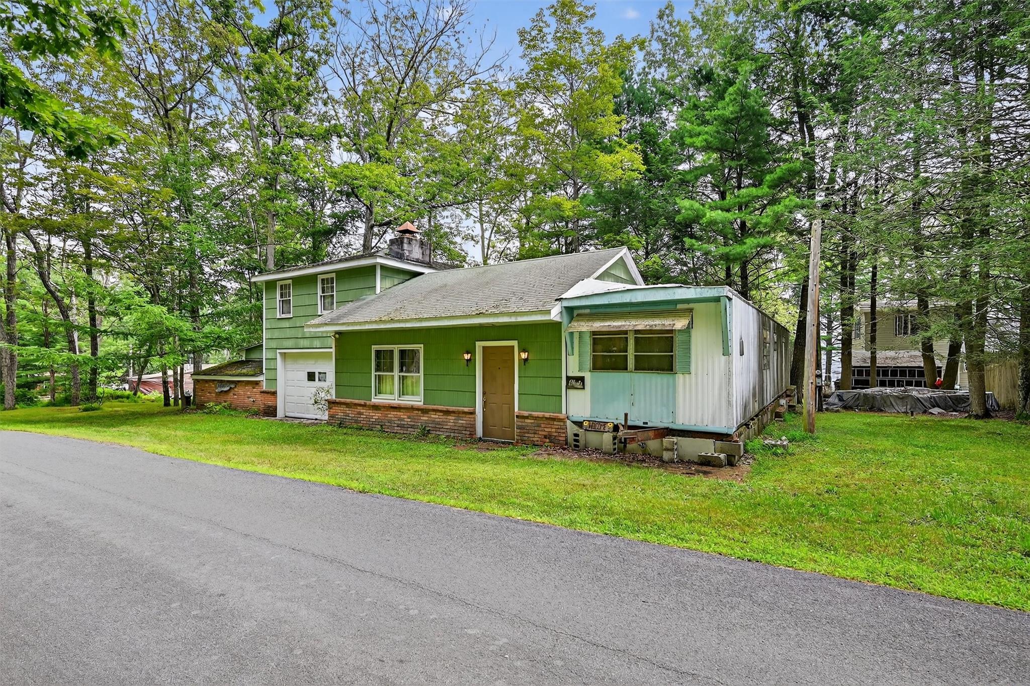 102 Delaware Trail