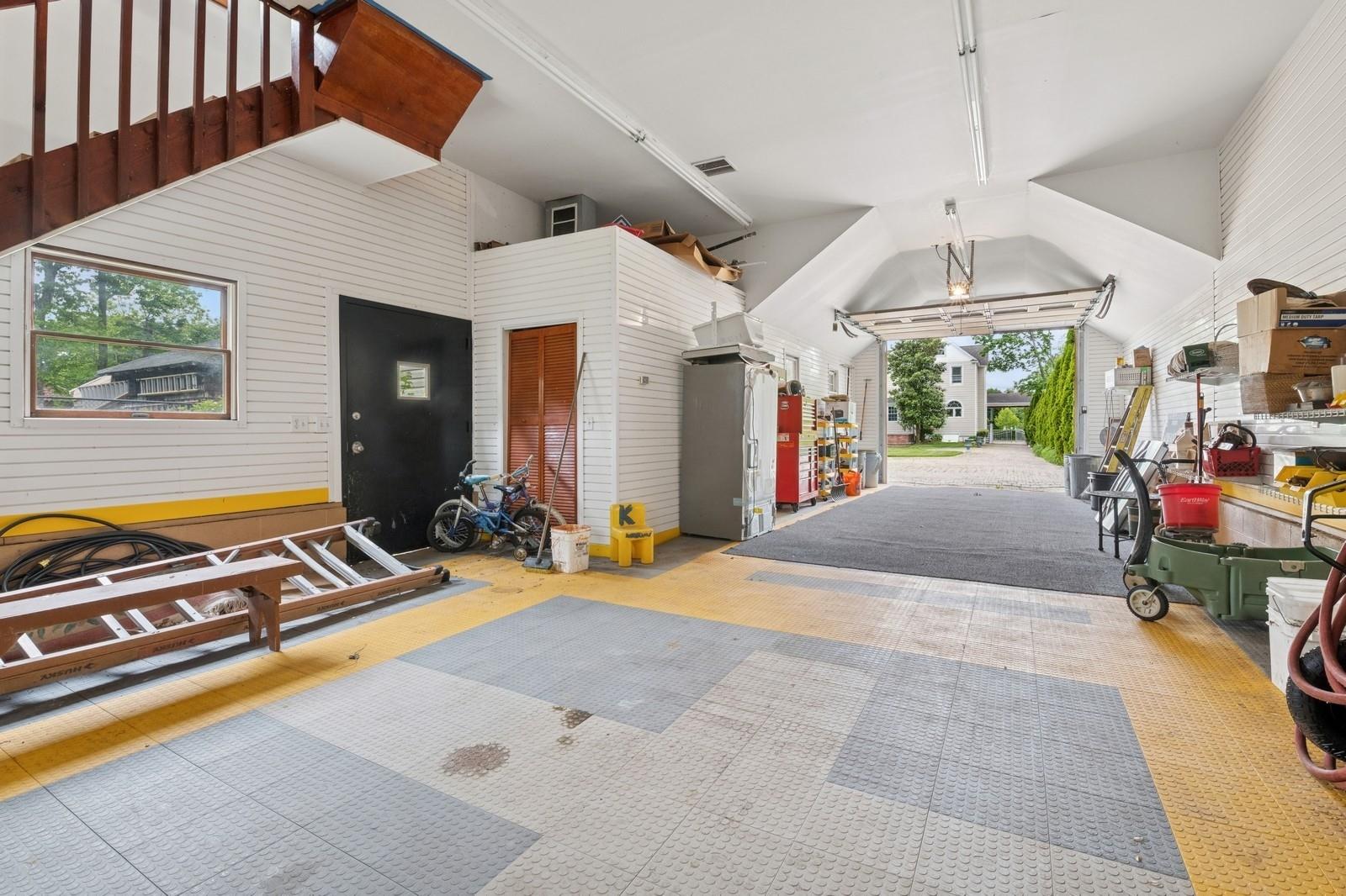 57 Maple Av. Ave, Bay Shore, New York image 39