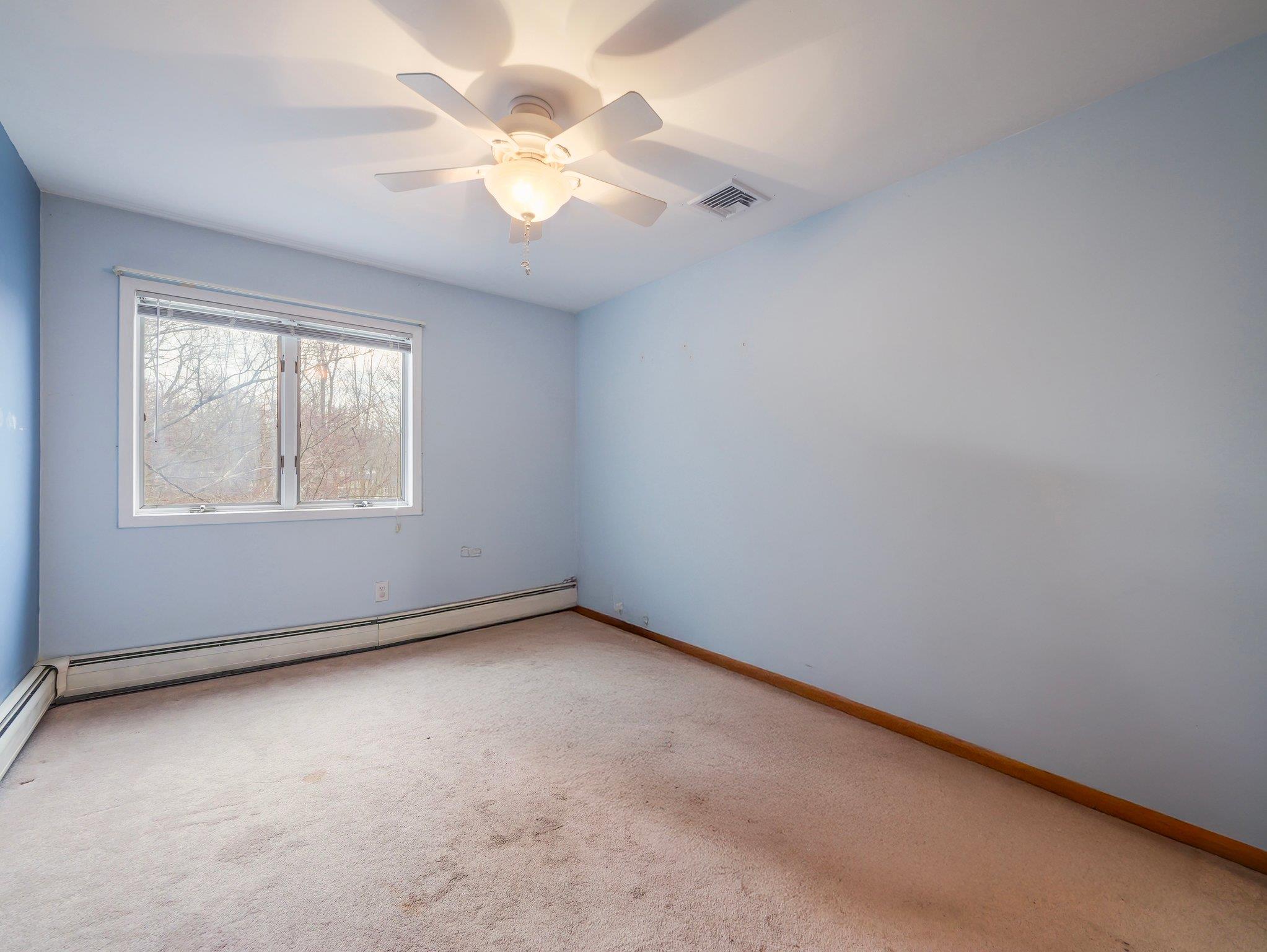 92 N Willow Tree Road, Monsey, New York image 21