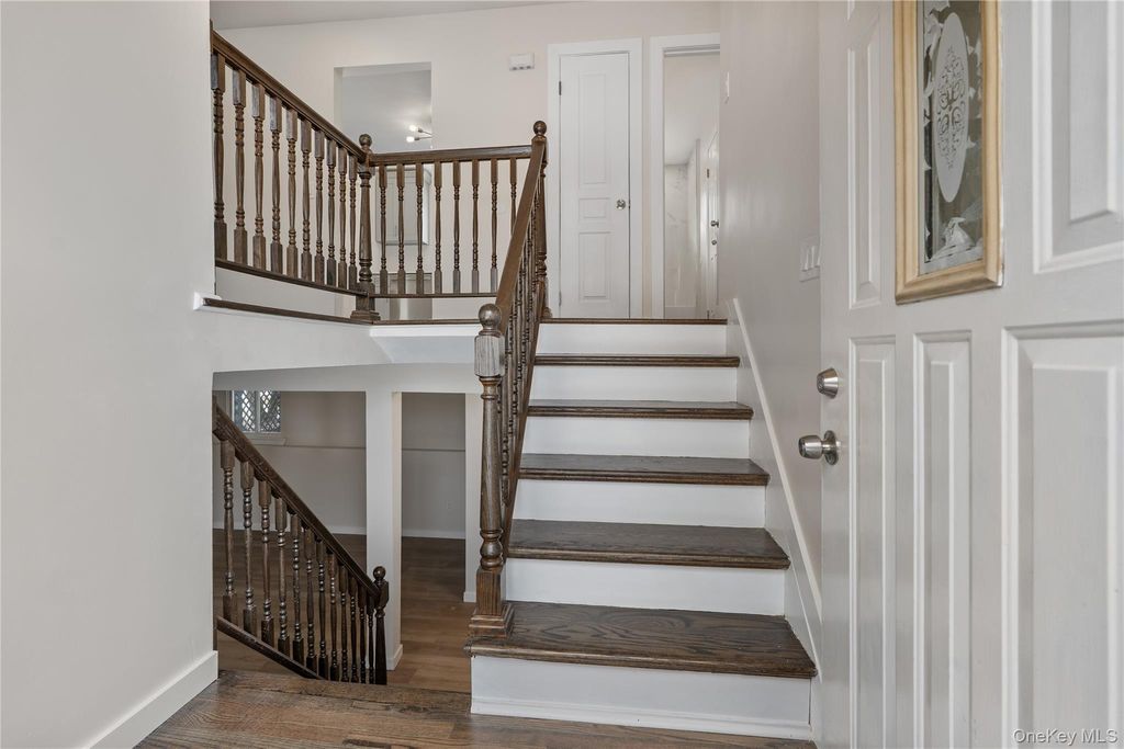 Photo of 17 Wedgewood Drive, Goshen, NY 10924 (MLS # 949648)