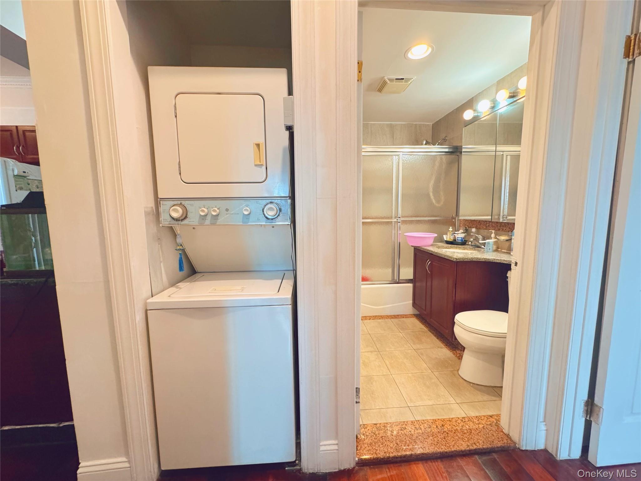 4105 College Point Boulevard 3