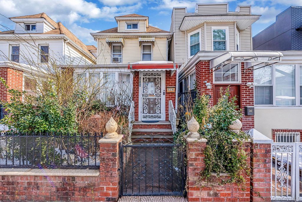 Photo of 559 E 28th Street, Brooklyn, NY 11210 (MLS # 963098)