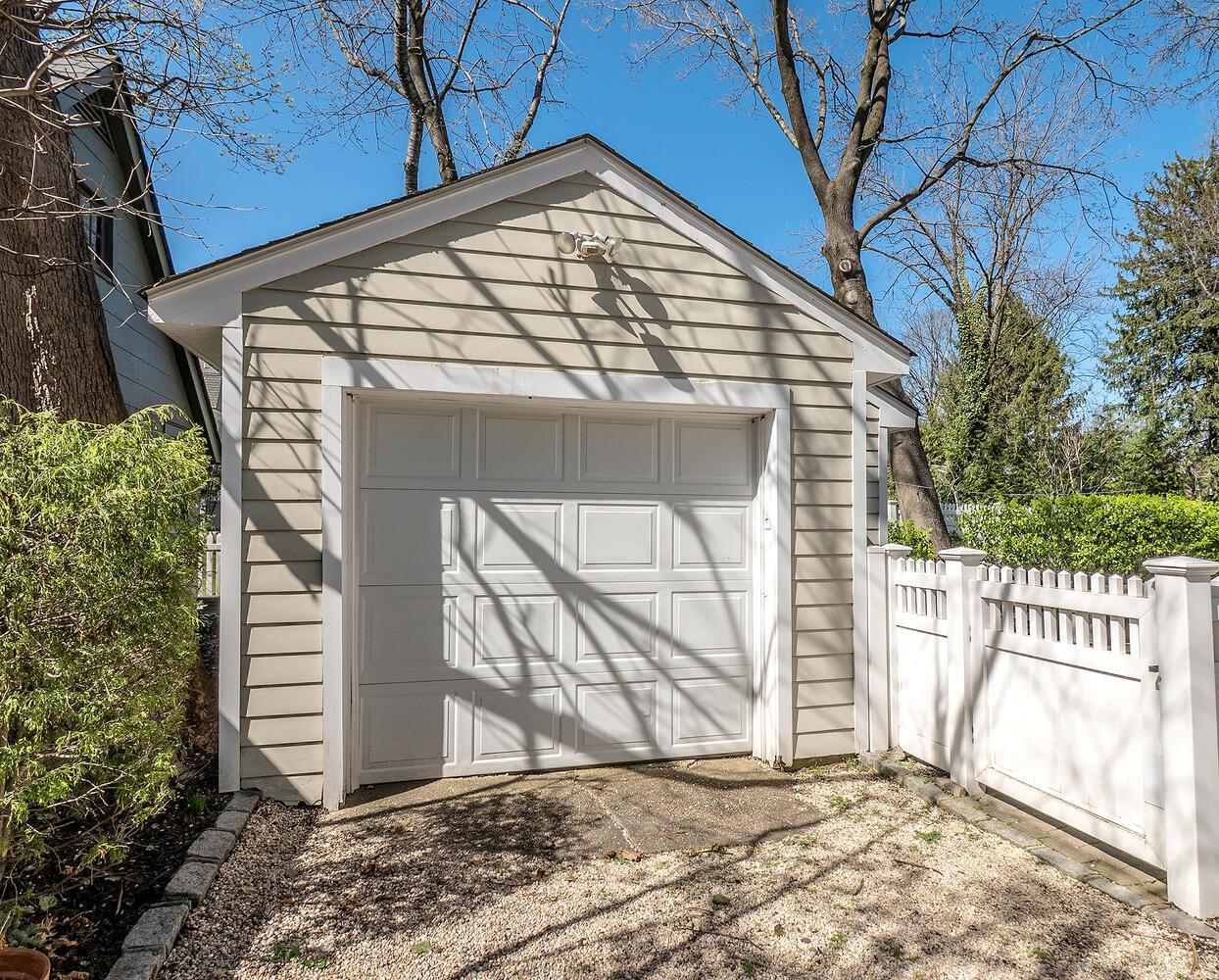 50 Glen Avenue, Sea Cliff, New York image 37