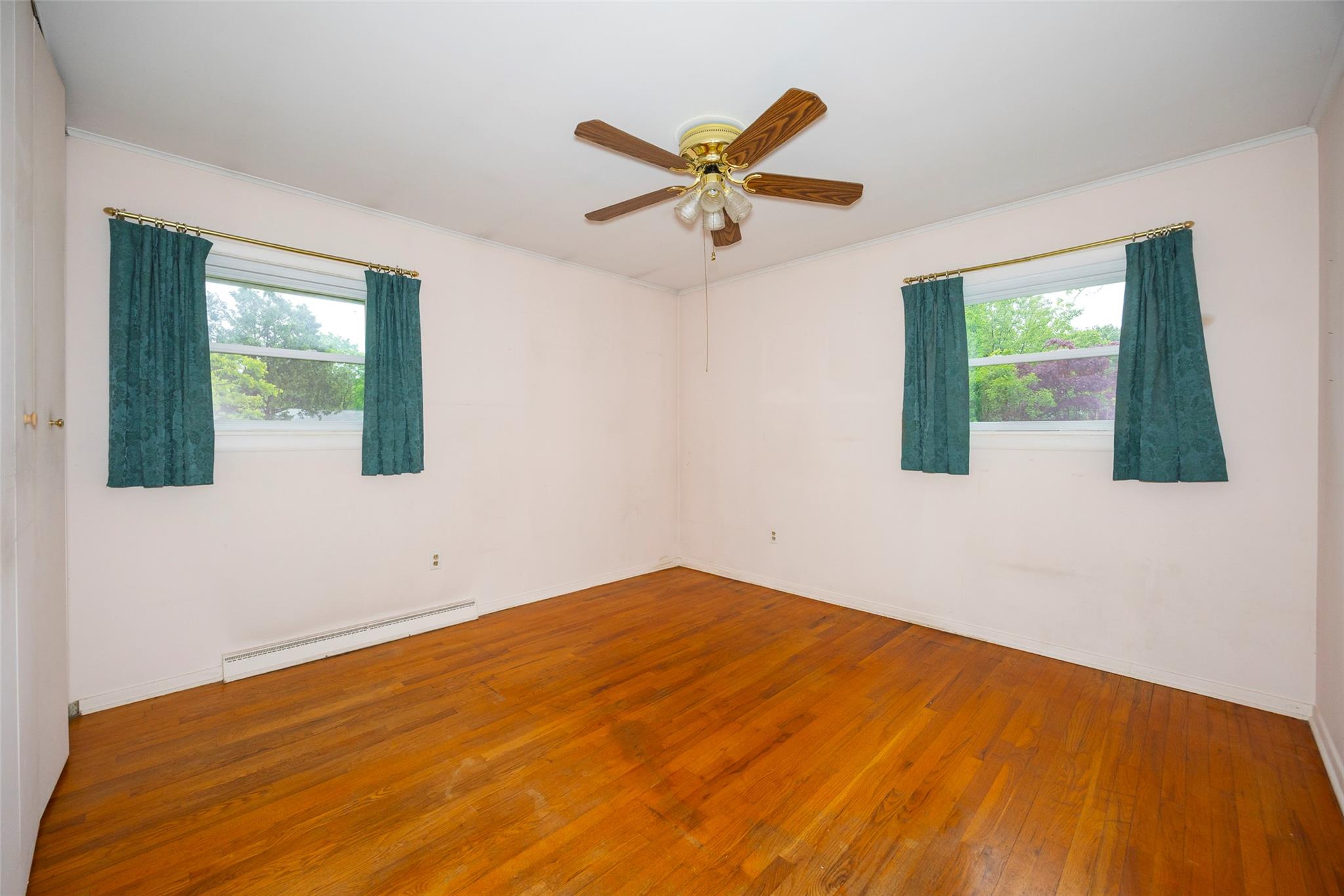 7 Sycamore Drive, Hyde Park, New York image 10