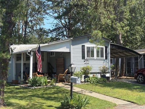 Mobile Home For Sale - 525/158 RIVERLEIGH AVE Riverleigh Ave<br/> Riverhead, NY 11901