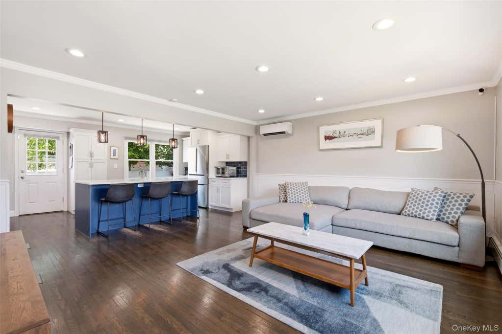Photo of 430 Hilda Street, East Meadow, NY 11554 (MLS # 1041212)
