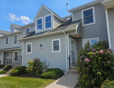 Condo For Rent - 100 Boniface Drive #15D<br/> Pine Bush, NY 12566