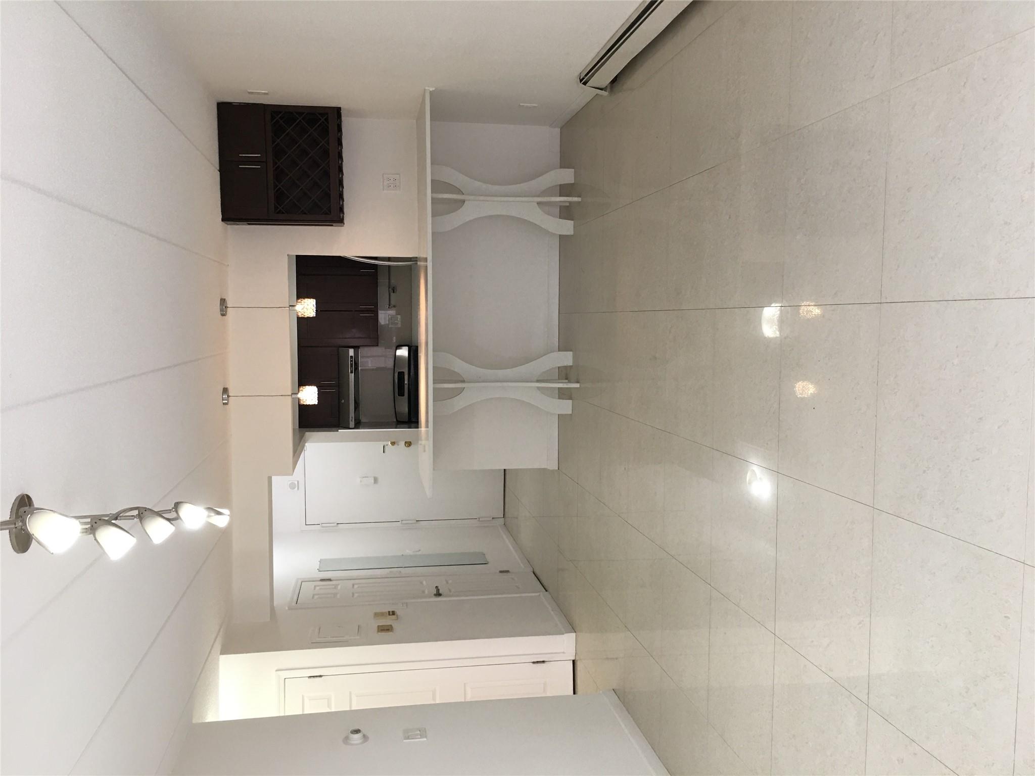 Rental Property at 82nd Avenue 502, Briarwood, Queens, NY - Bedrooms: 1 
Bathrooms: 1 
Rooms: 3  - $2,300 MO.