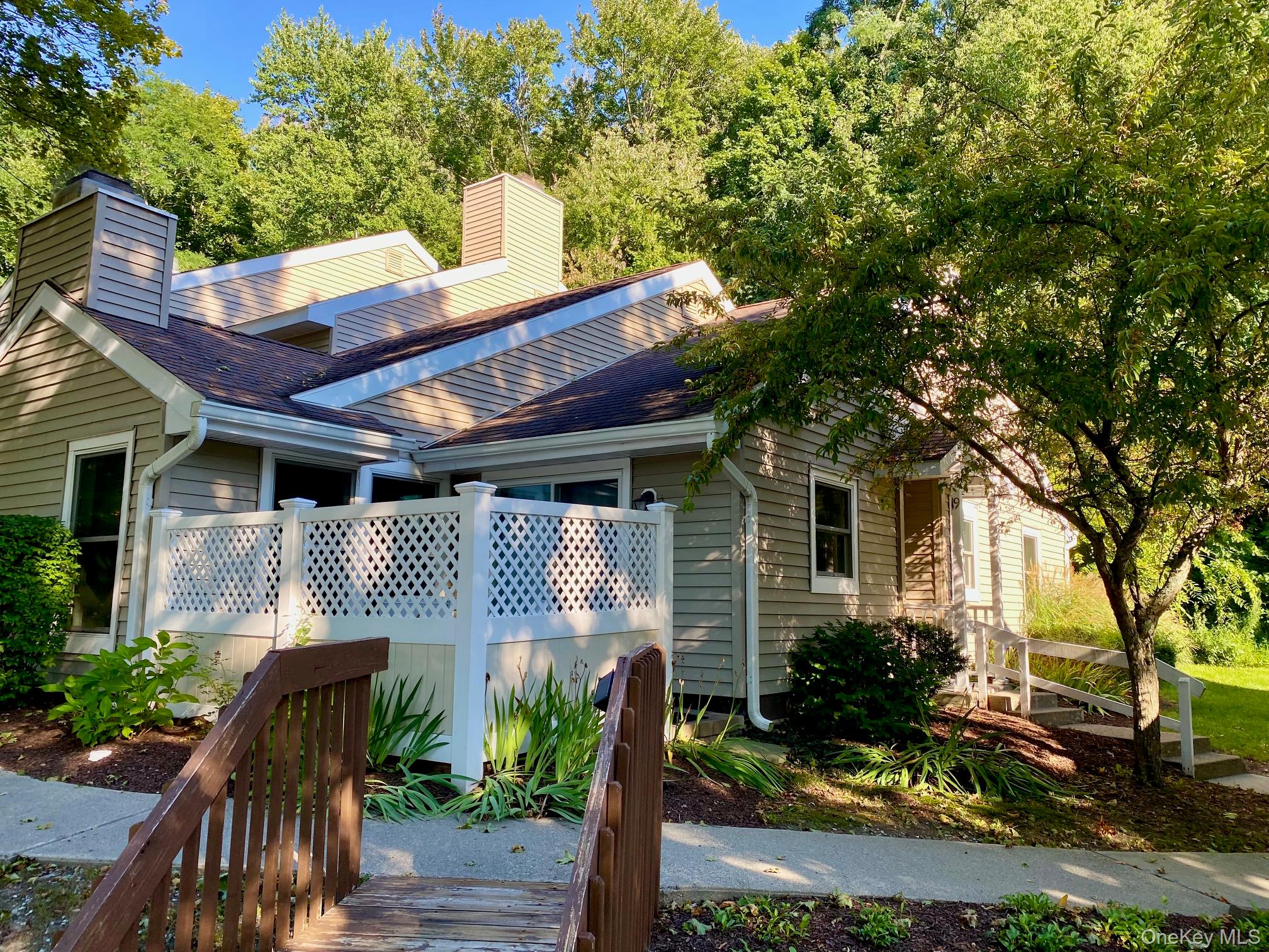 19 ALDEN Terrace