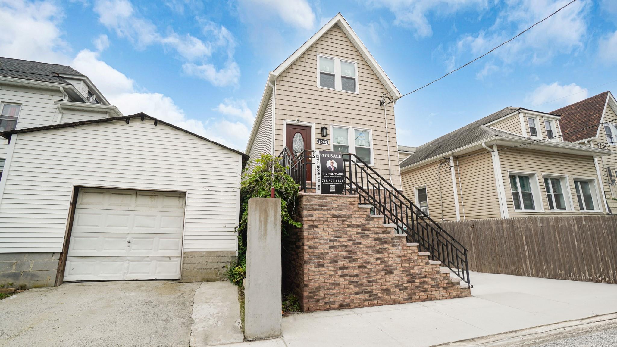 Property for Sale at Duryea Ave, Bronx, New York - Bedrooms: 6 
Bathrooms: 3  - $1,199,999