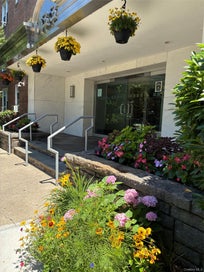 1133 Midland Avenue 1C Bronxville NY 10708
