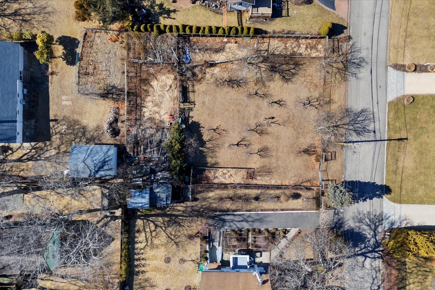 255 East Road, Southold, New York image 5