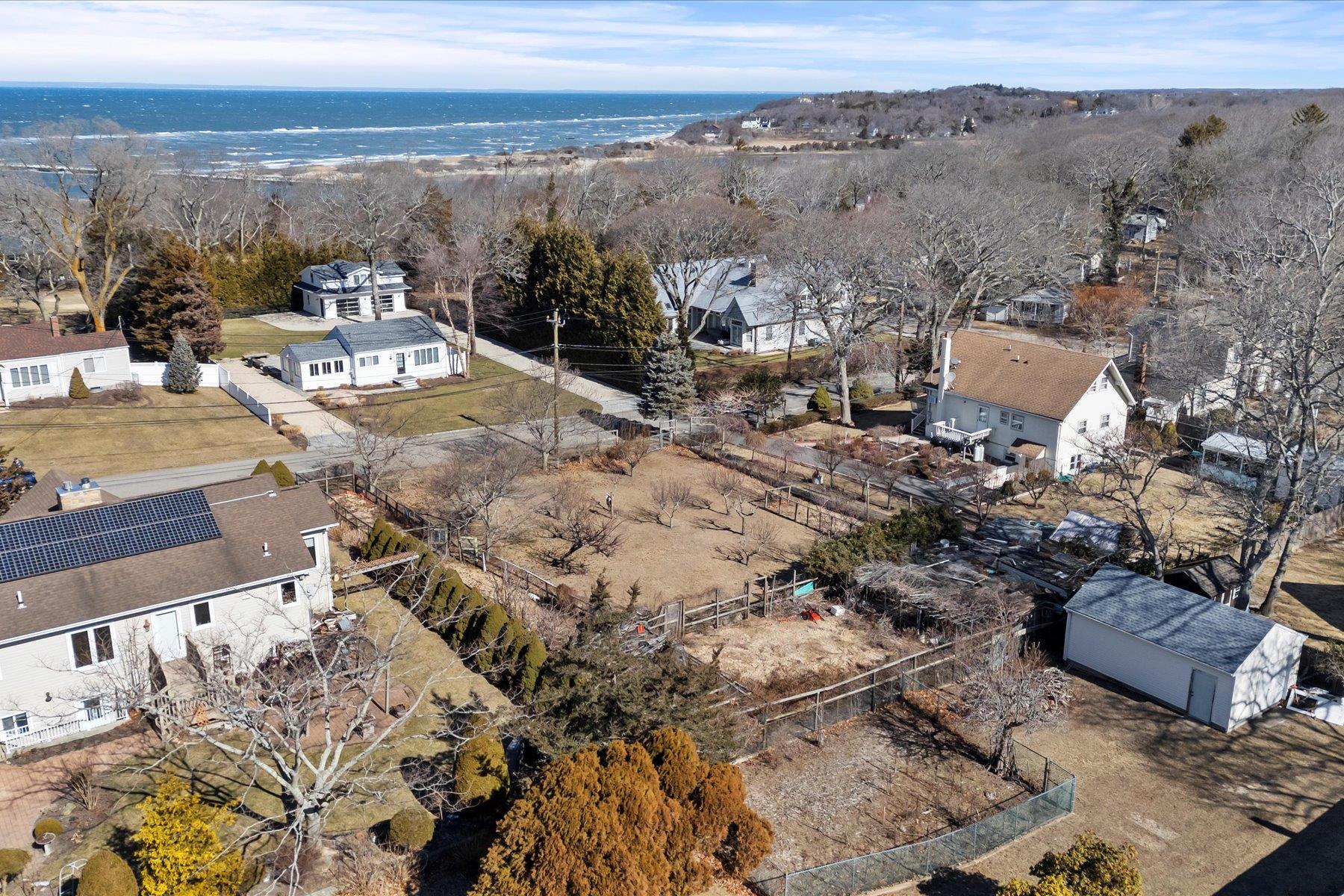 255 East Road, Southold, New York image 9