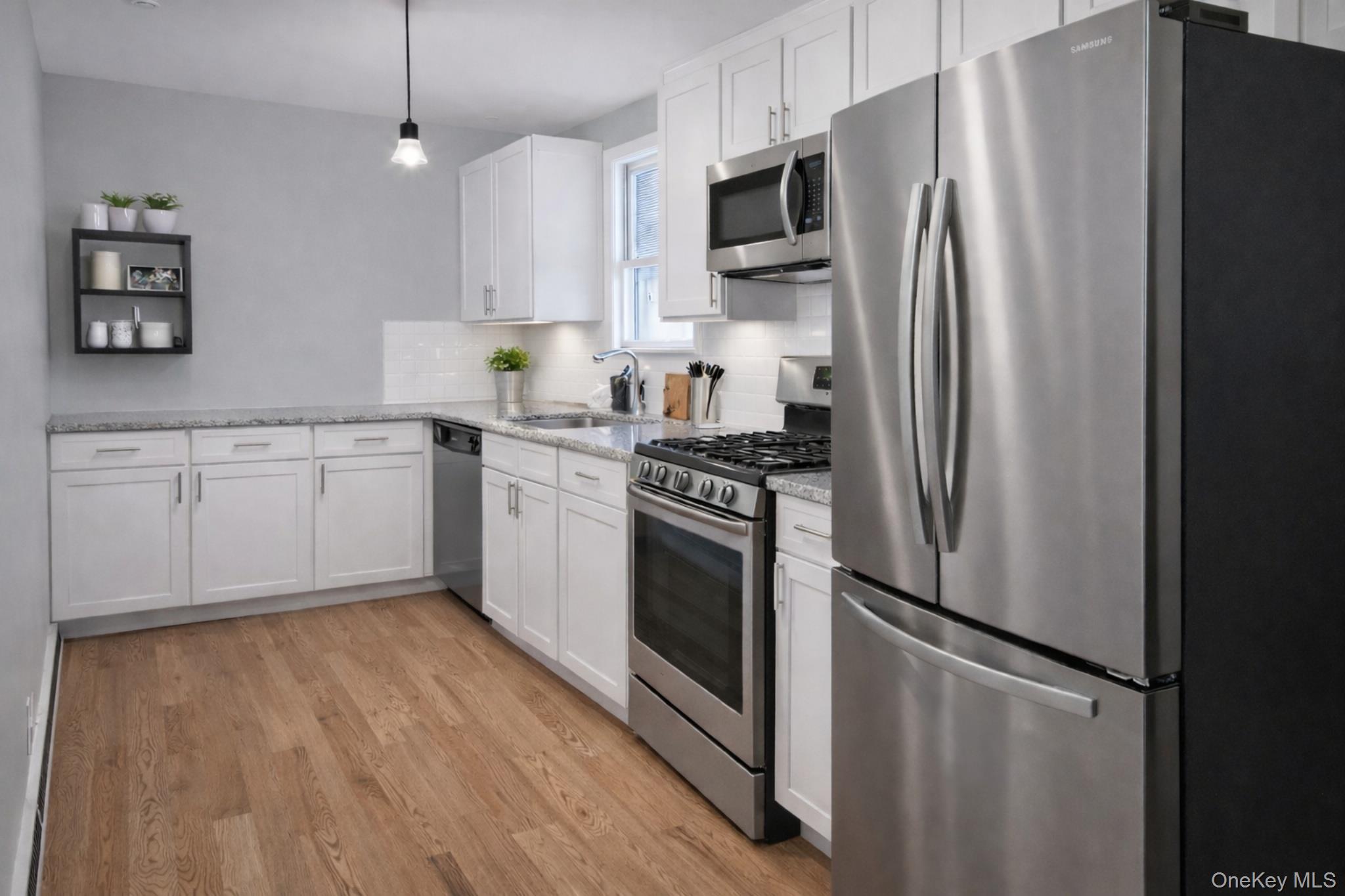 2146 Albany Post Road