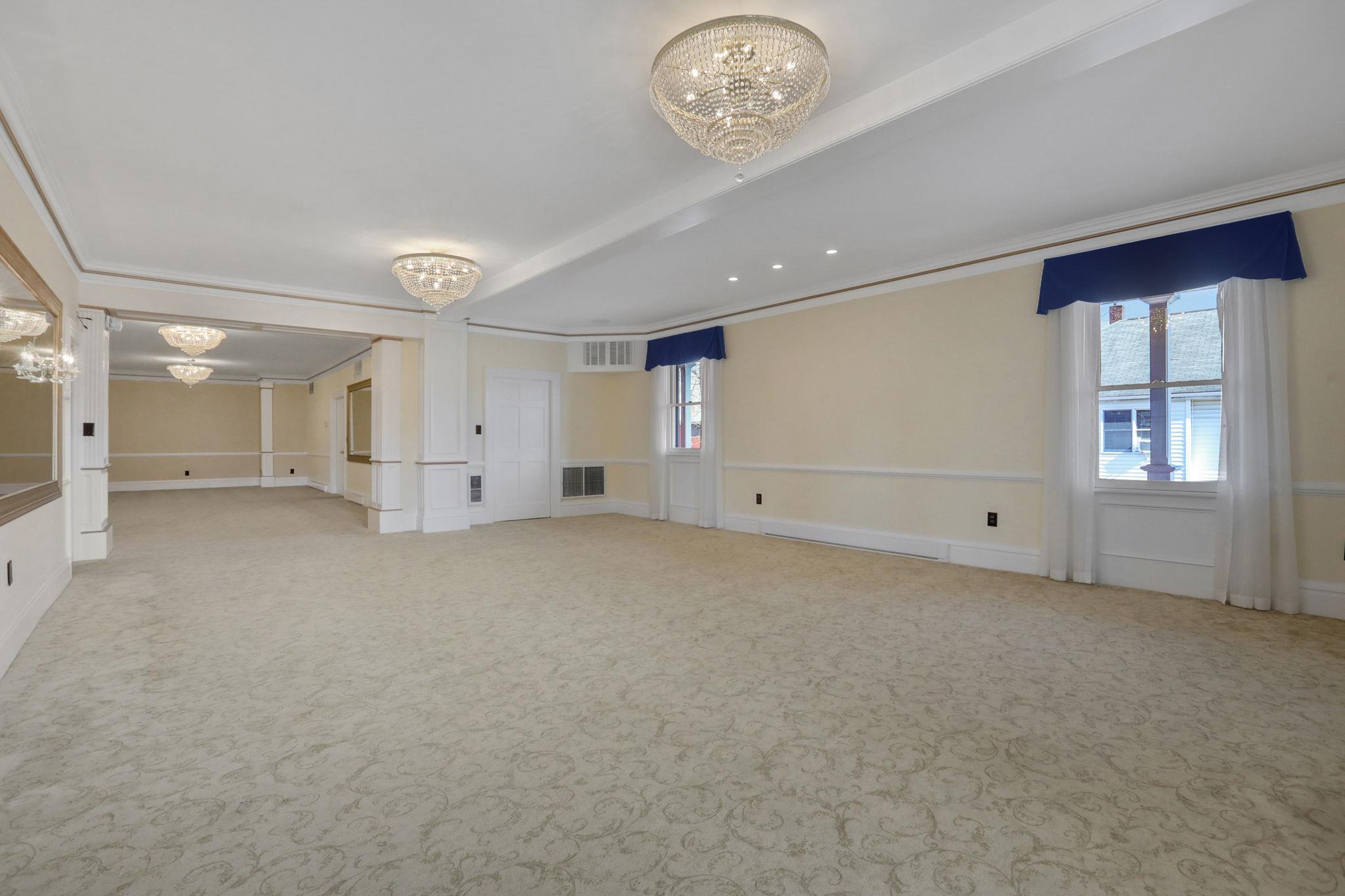 411 Albany Avenue, Kingston, New York image 8