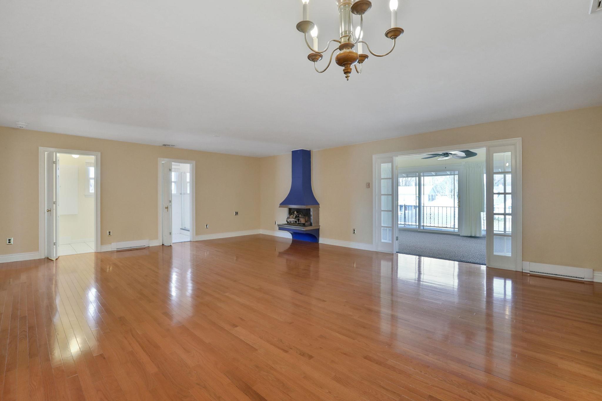 411 Albany Avenue, Kingston, New York image 26