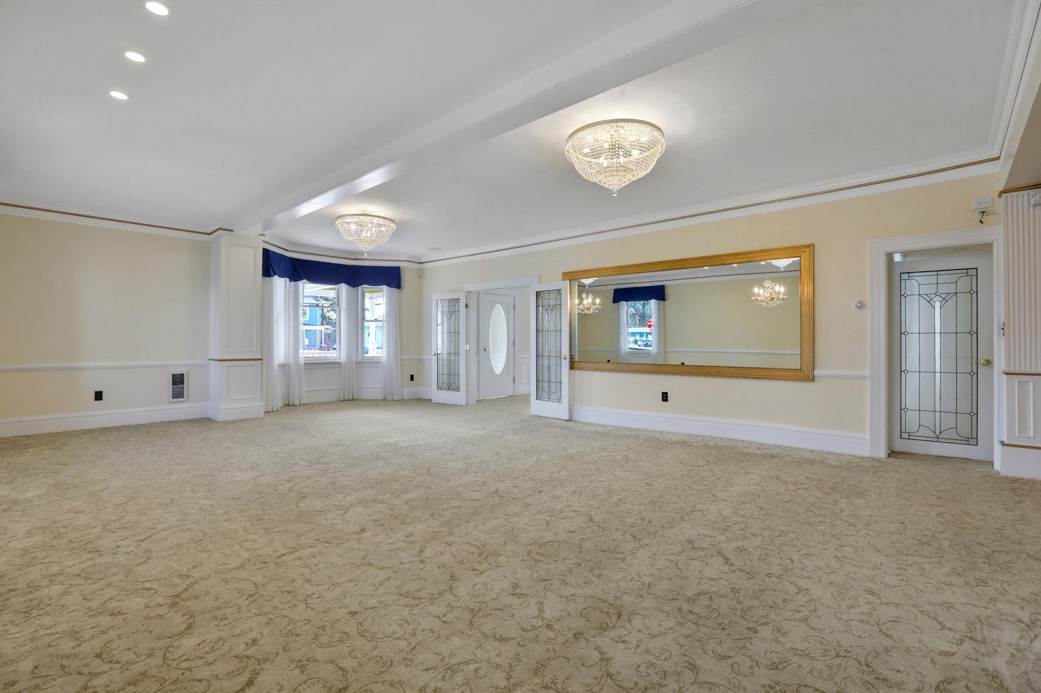 411 Albany Avenue, Kingston, New York image 14