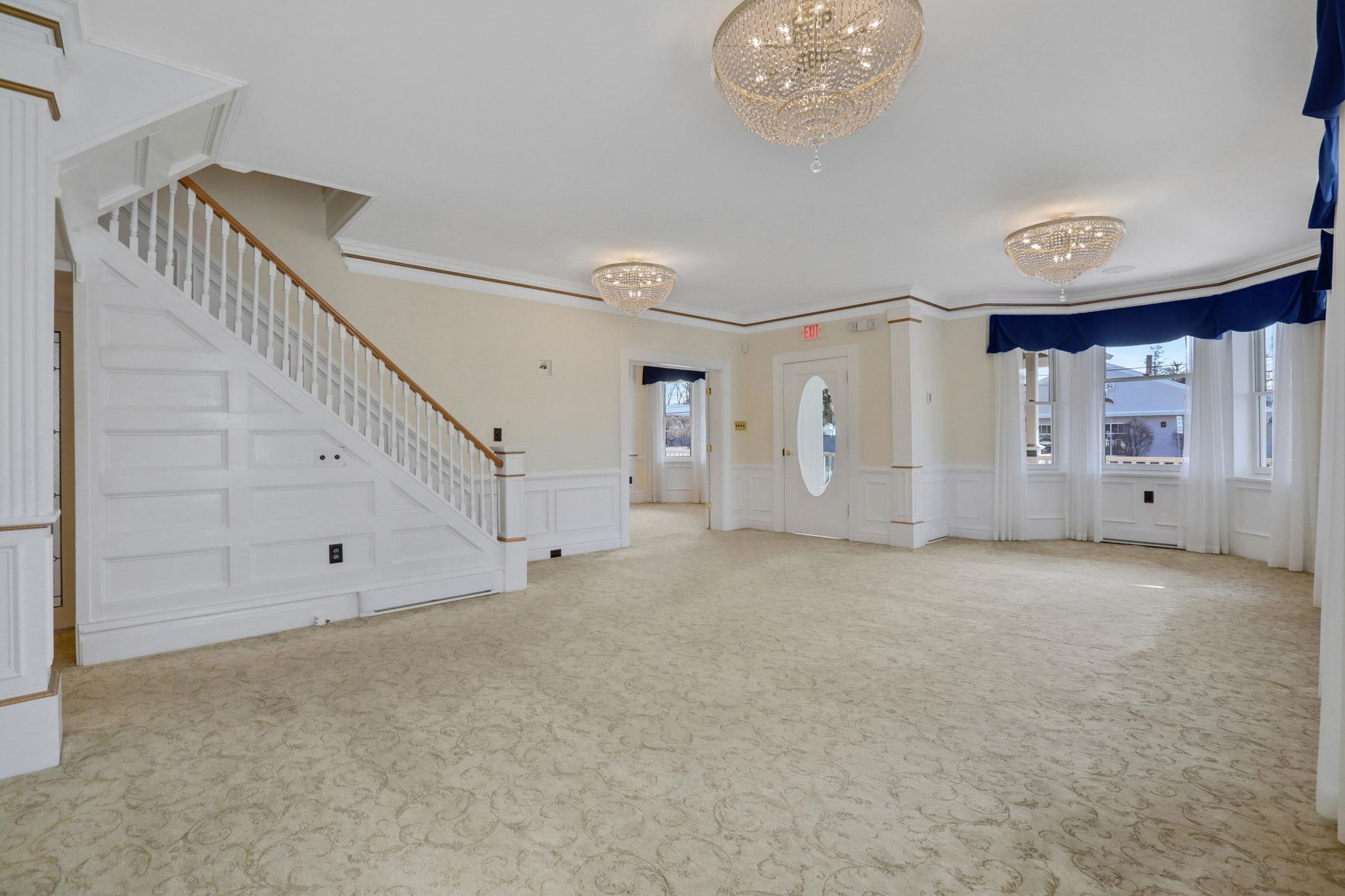 411 Albany Avenue, Kingston, New York image 16