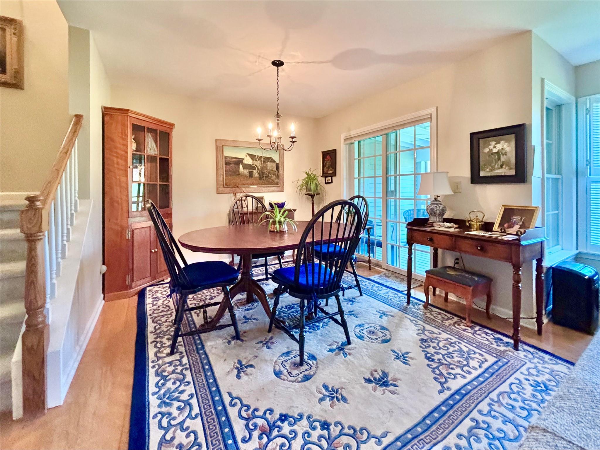 Rhinebeck, New York 12572, United States, 2 Bedrooms Bedrooms, ,3 BathroomsBathrooms,Residential,Pending,182212