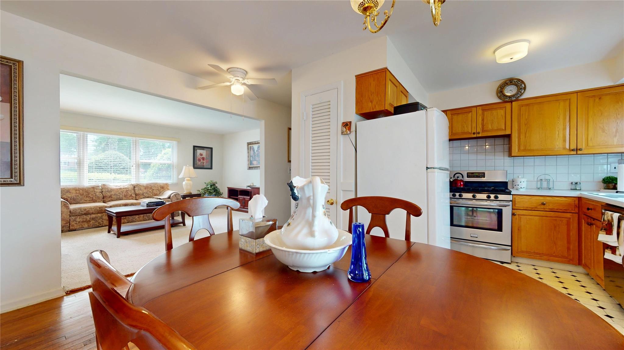 10 Lenox Court #806, Suffern, New York image 5