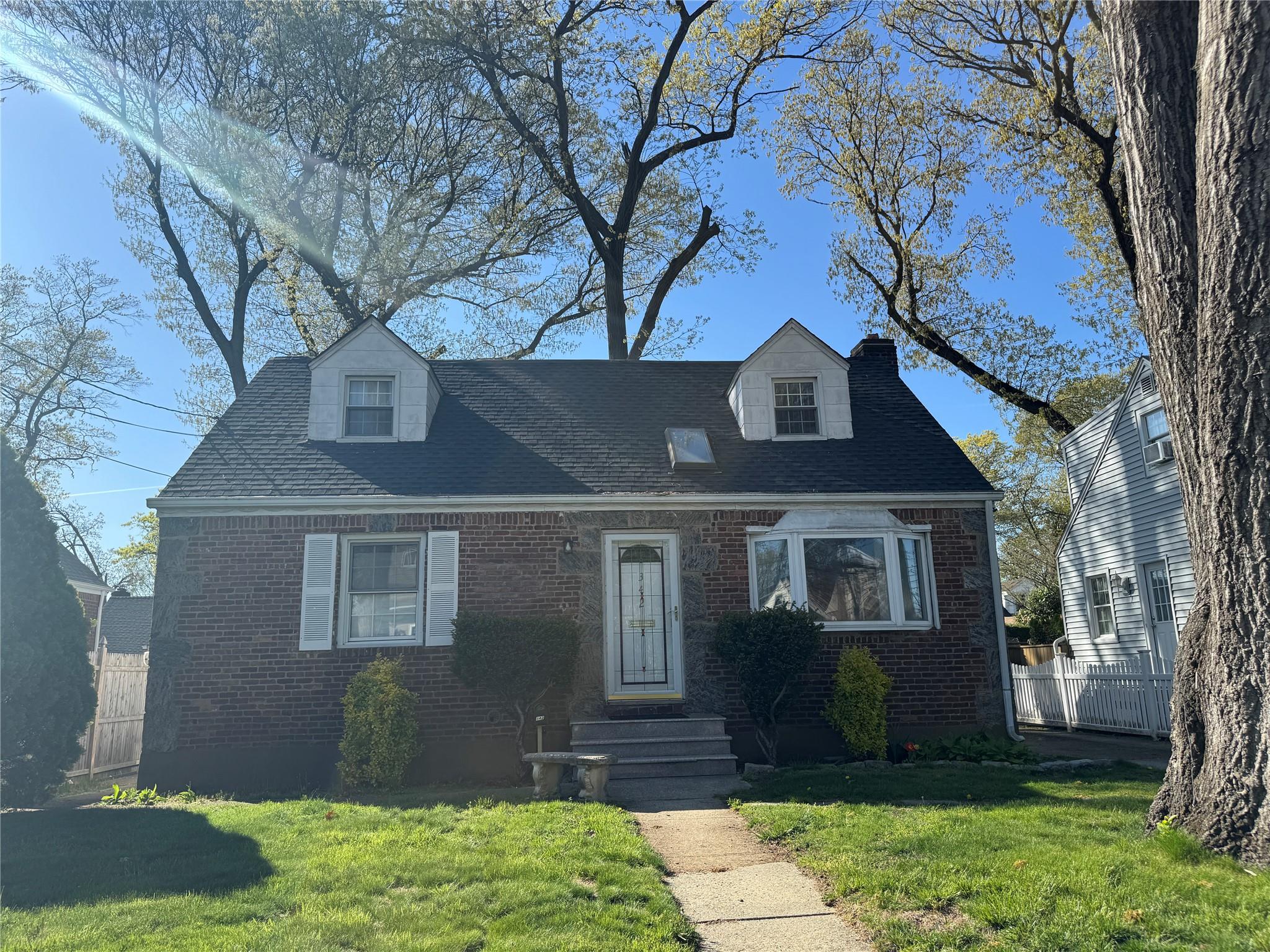 342 Garfield Avenue, West Hempstead, New York image 1