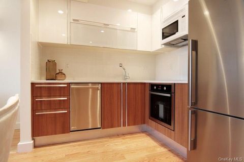 Photo of 3135 31st Street #605, Astoria, NY 11106 (MLS # 1014219)
