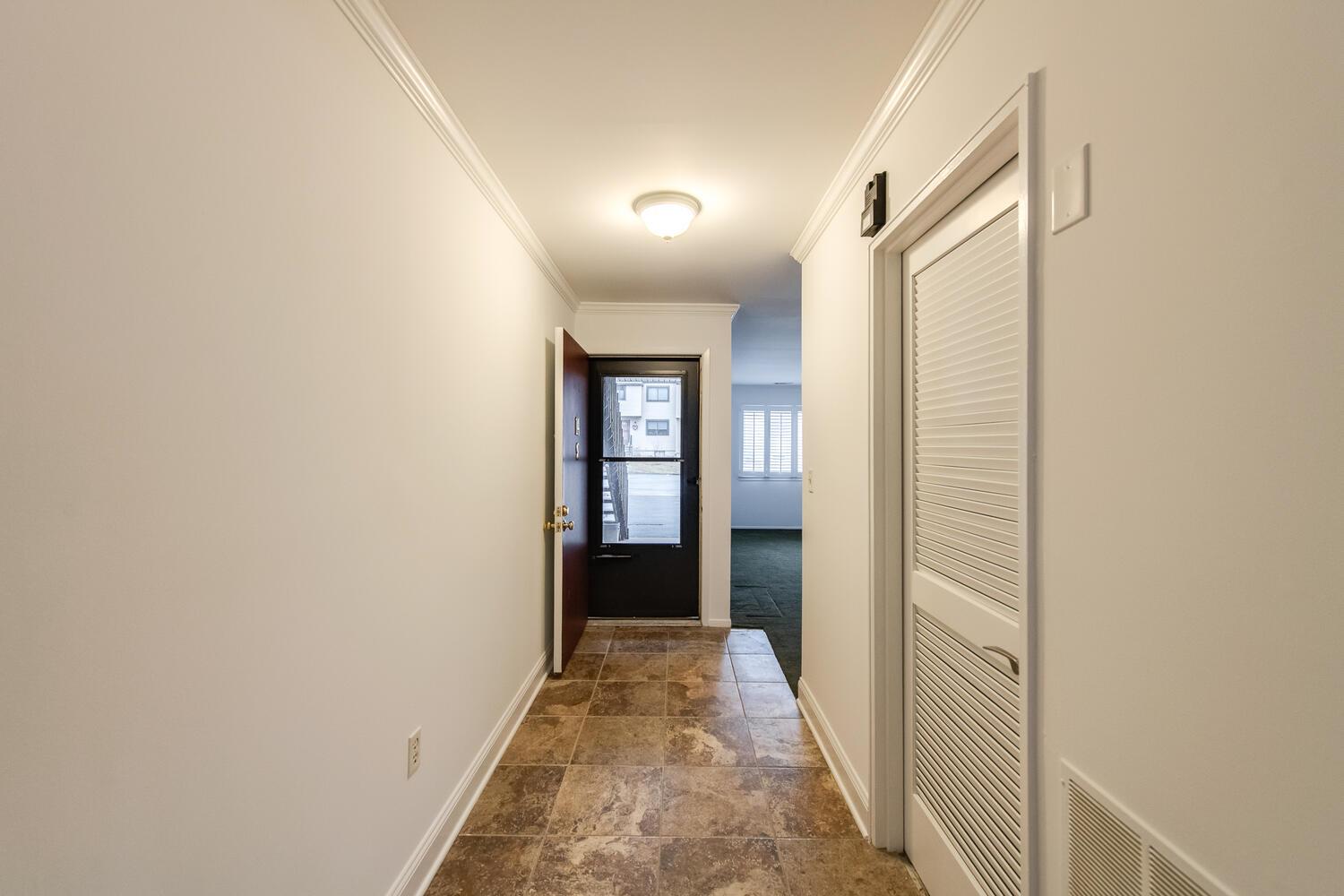14 Knightsbridge #E, Poughkeepsie, New York image 4