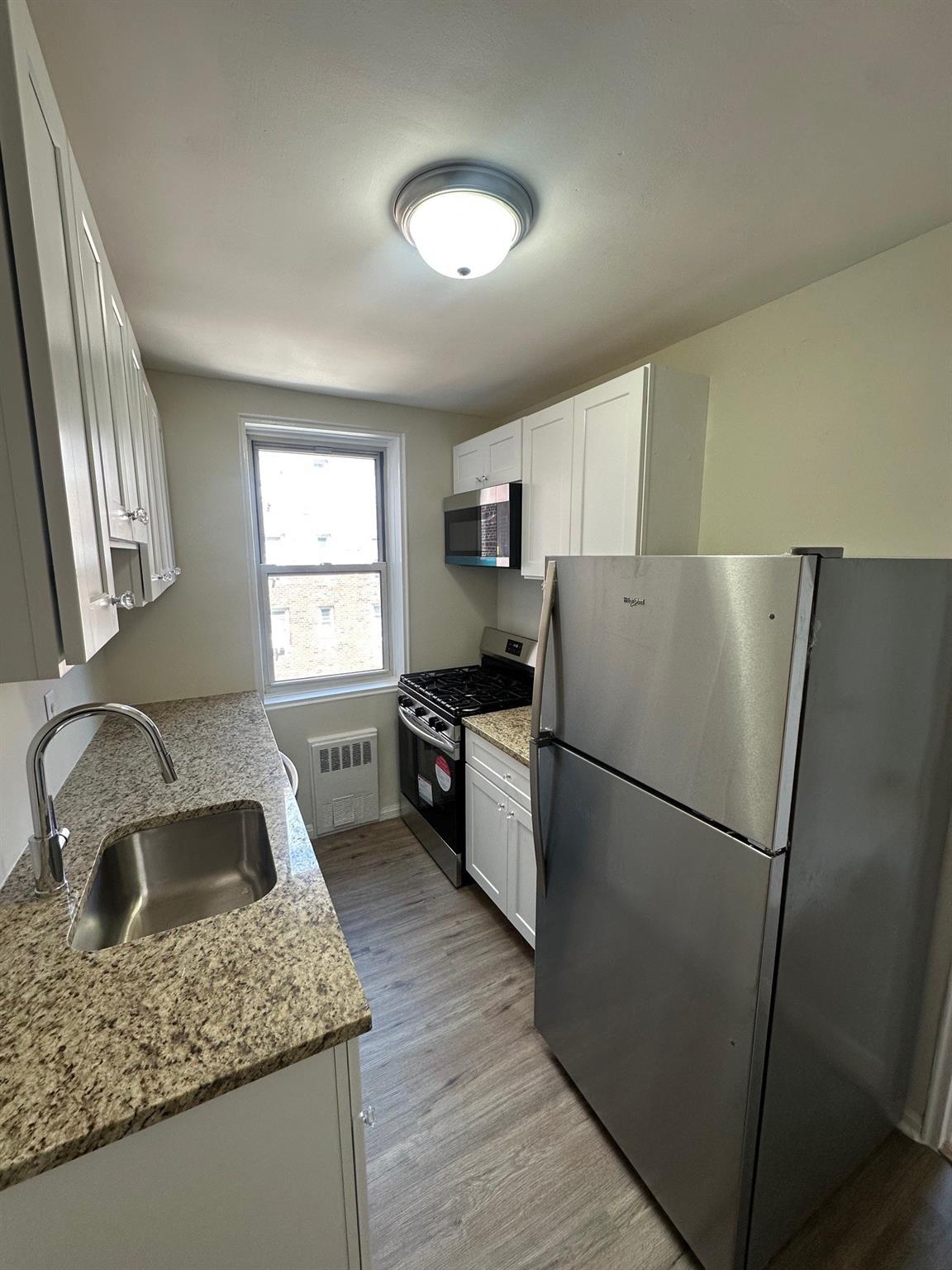 480 Riverdale Avenue 5M