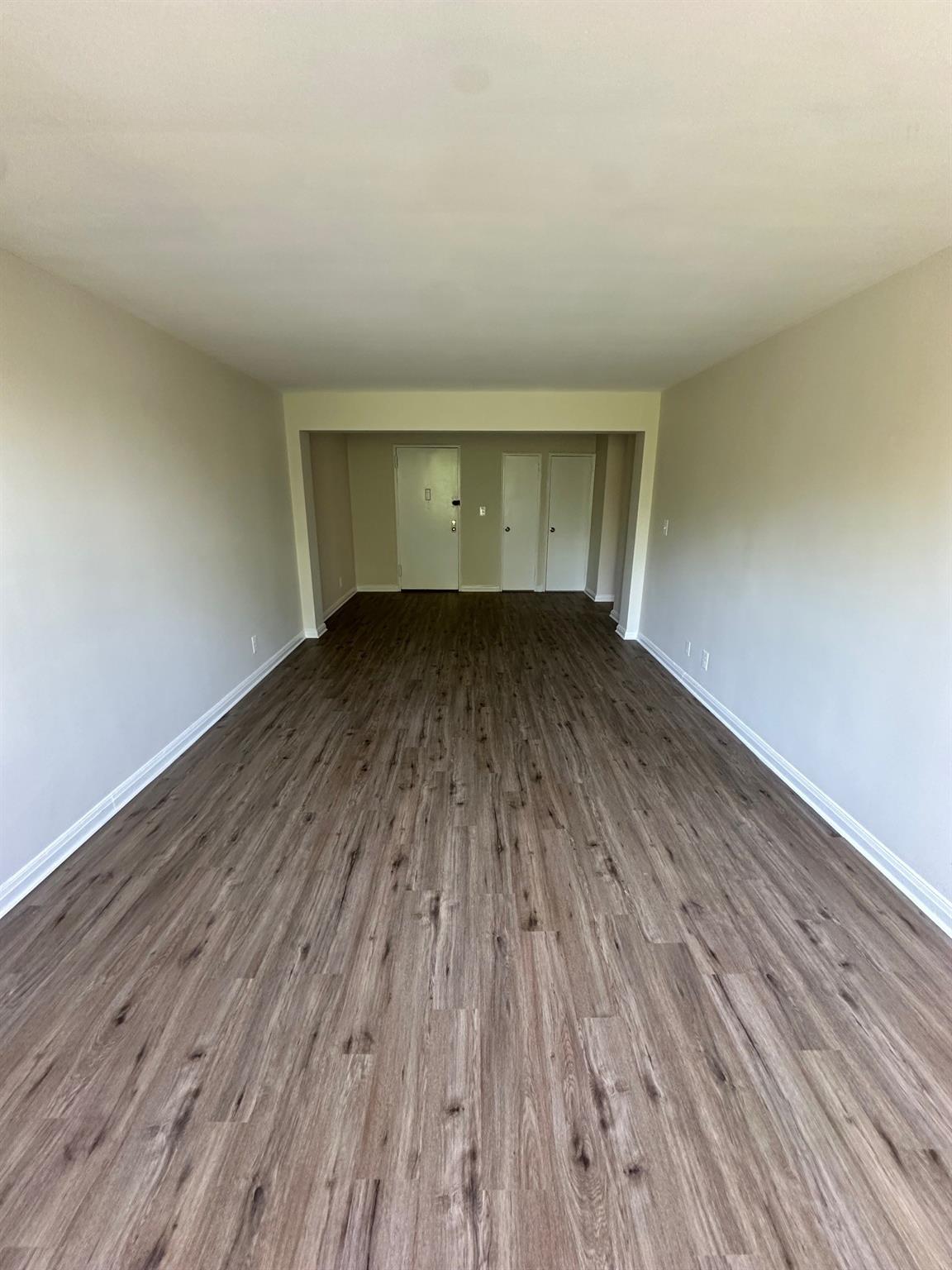480 Riverdale Avenue 5M