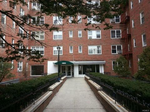 480 Riverdale Avenue 5M Yonkers NY 10705