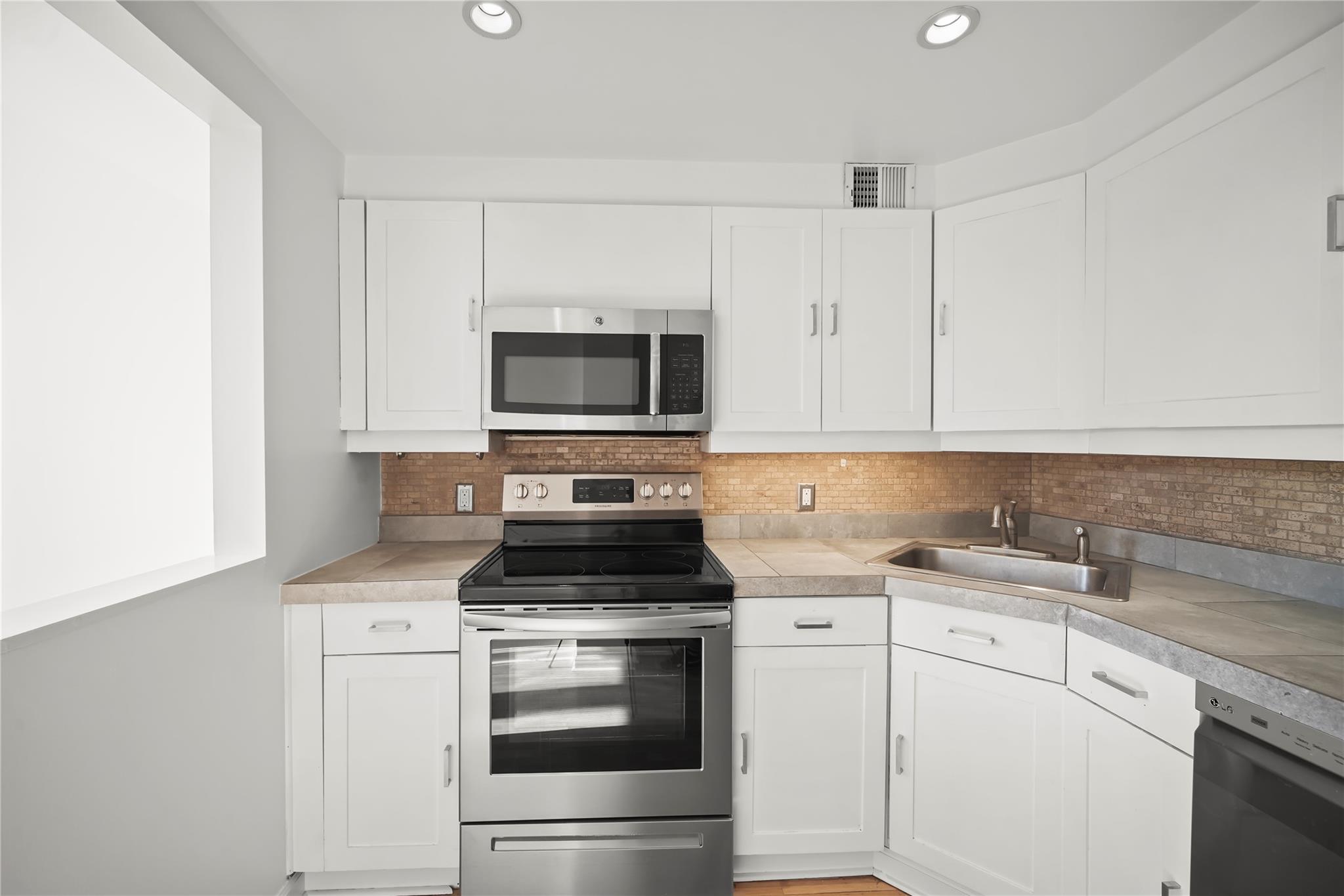 18 N Broadway #402, Tarrytown, New York image 21