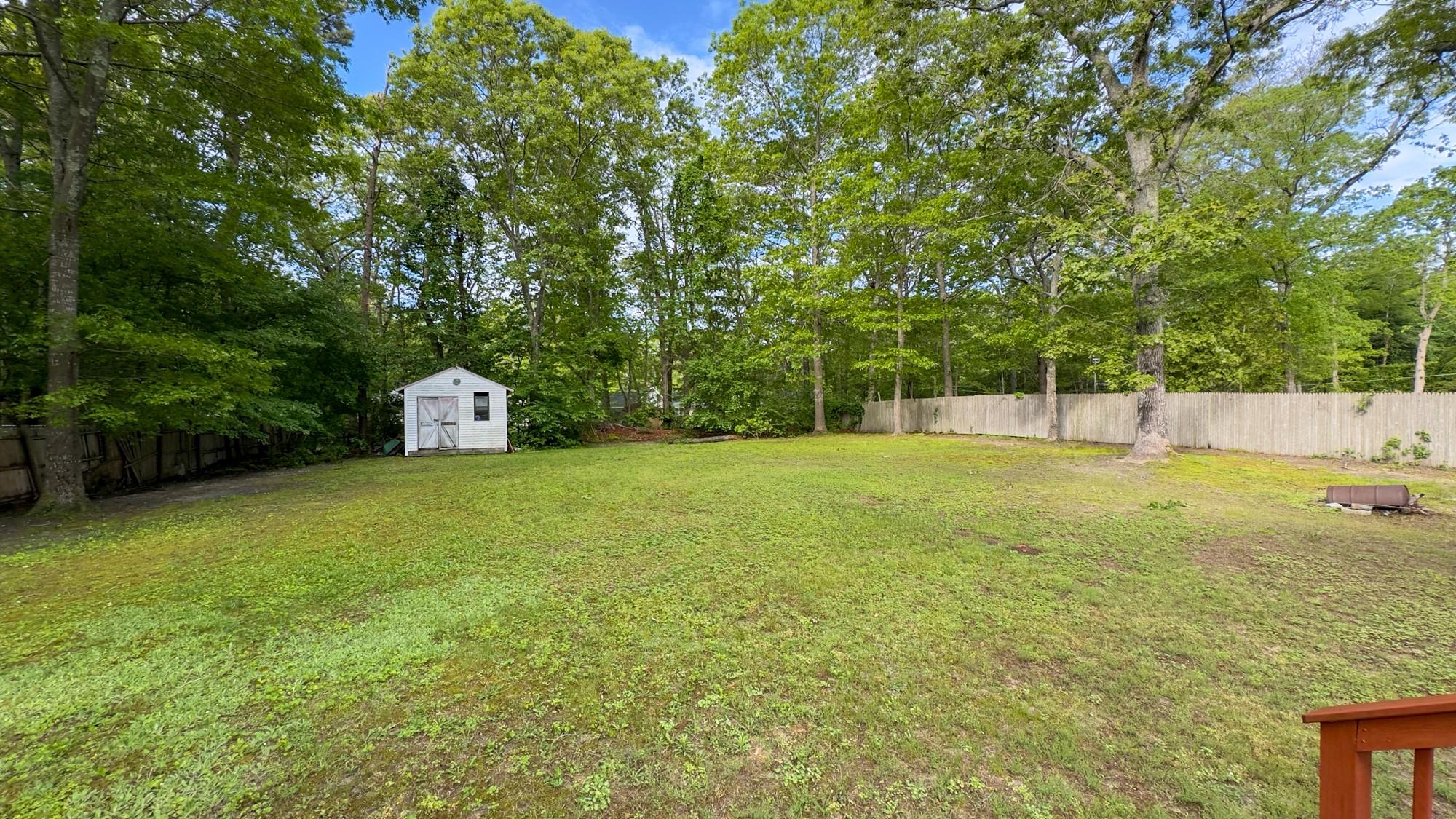 23 Kingsland Avenue, Shirley, New York image 39