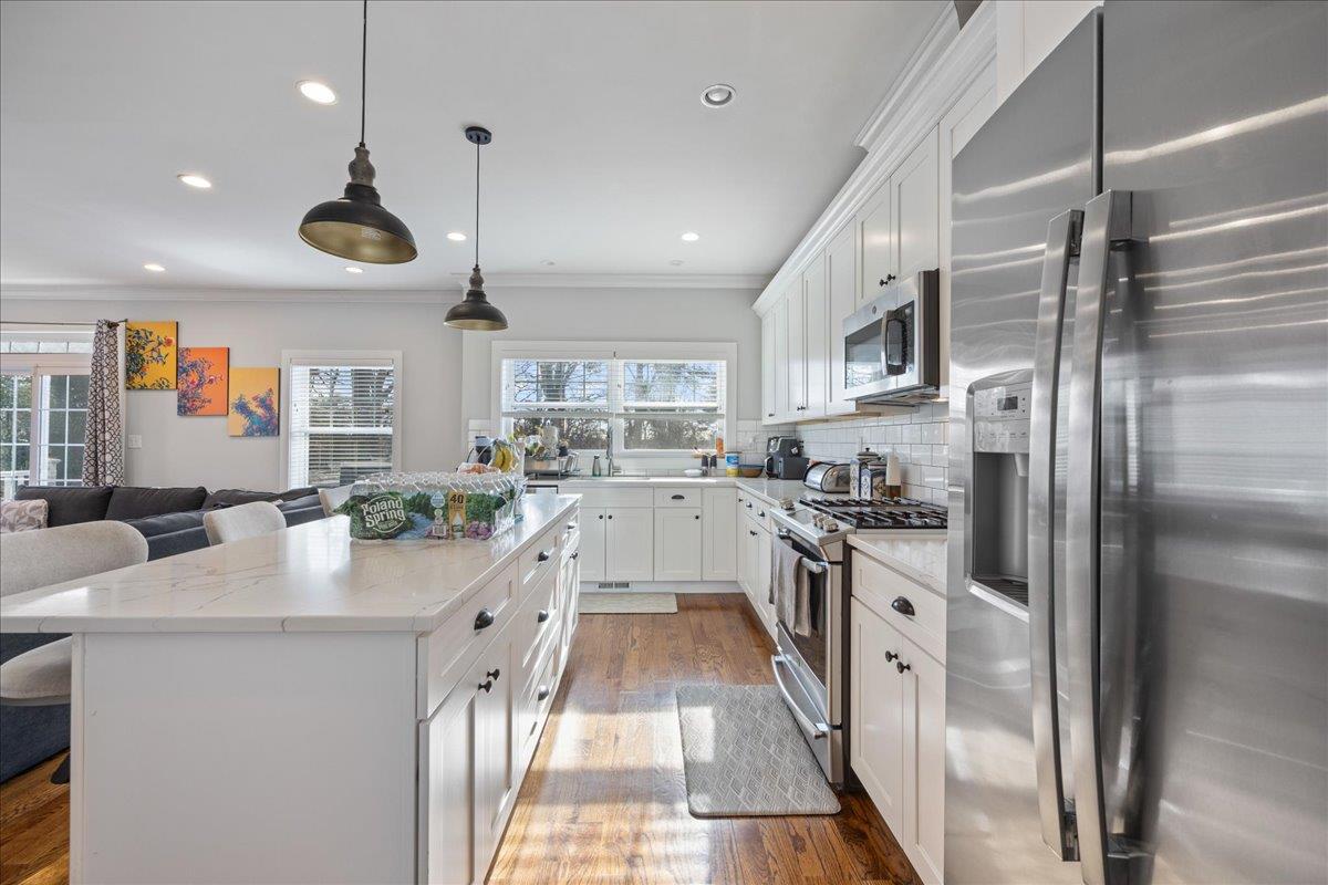 102 Florence Street, Yonkers, New York image 12