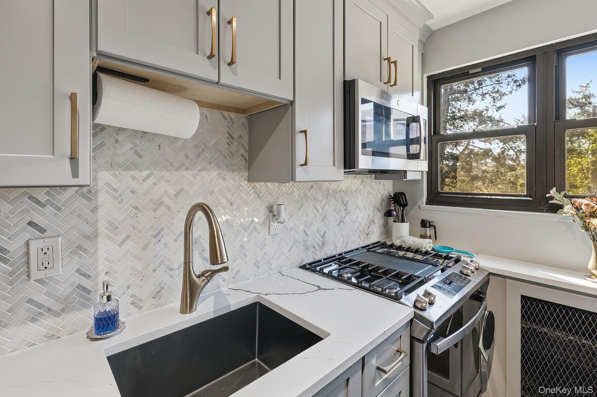 154 Martling Avenue D2 Bldg 2