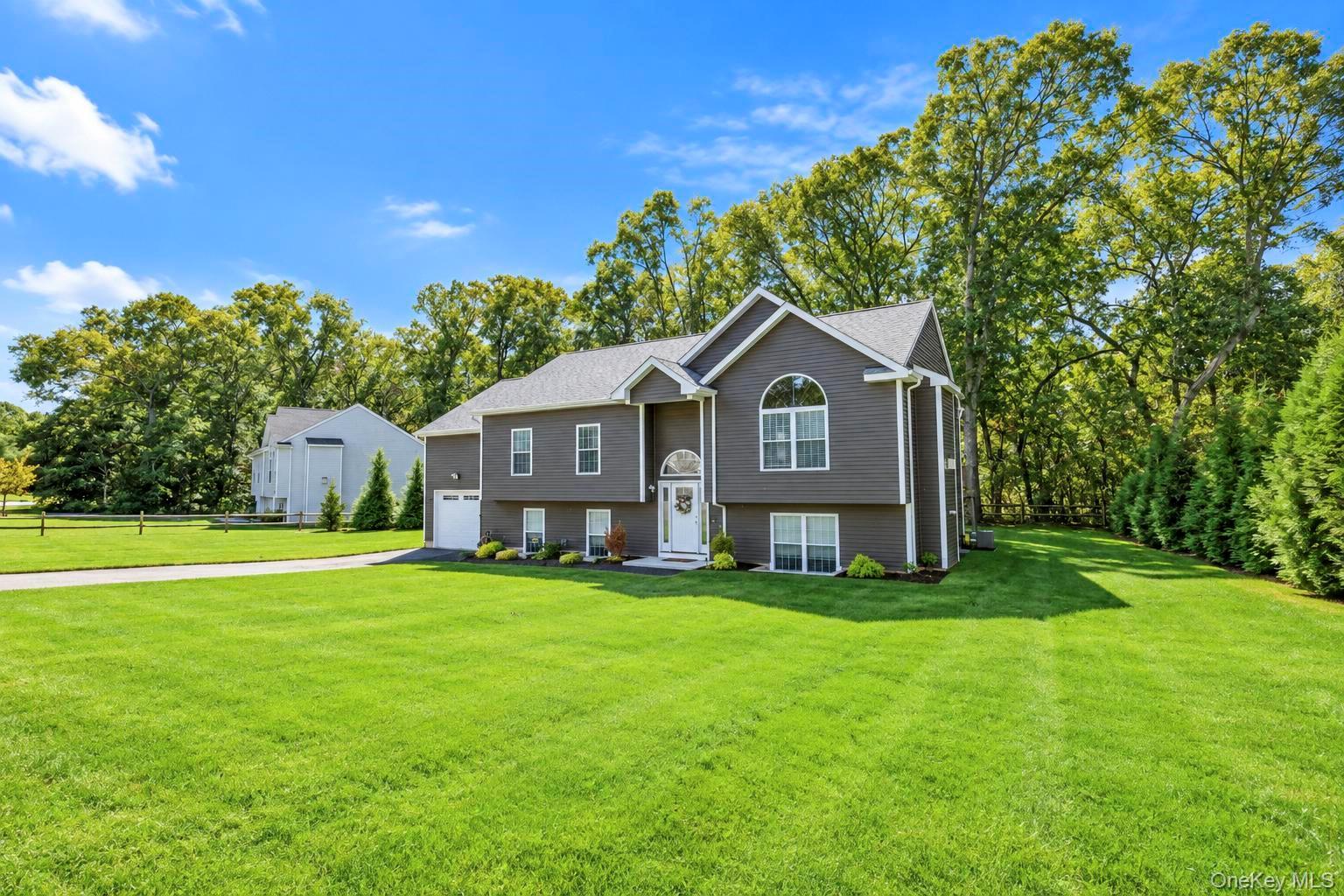 77 Maple Wood Lane - Photo 2