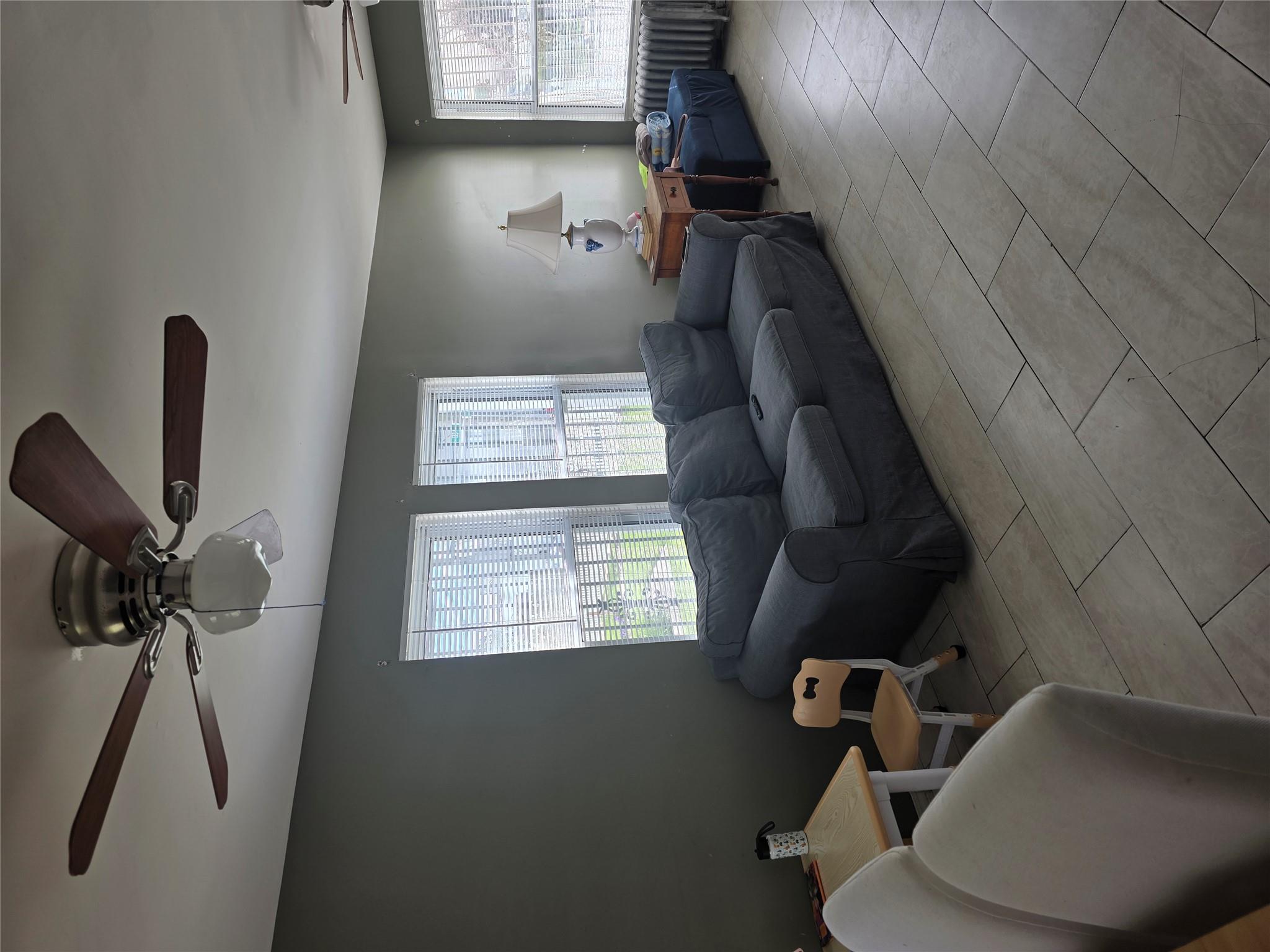 133-15 220 St St, Springfield Gardens, New York image 8